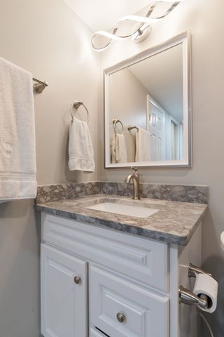 405 Lynn Dr, Nashville, TN 37211