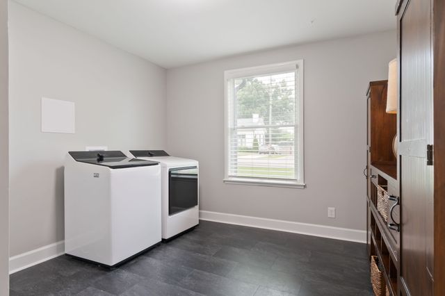 405 Lynn Dr, Nashville, TN 37211