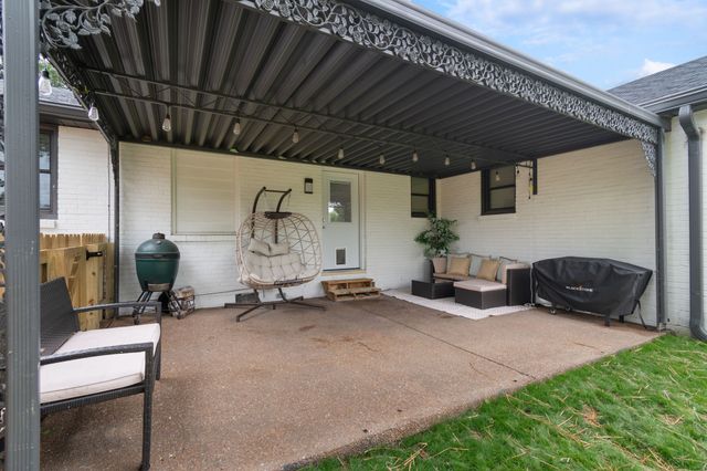 405 Lynn Dr, Nashville, TN 37211