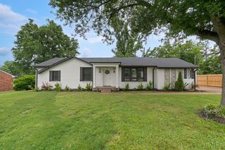 405 Lynn Dr, Nashville, TN 37211