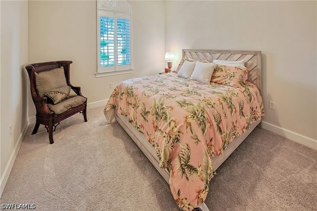 5069 Tortola CT, Naples, FL 34113