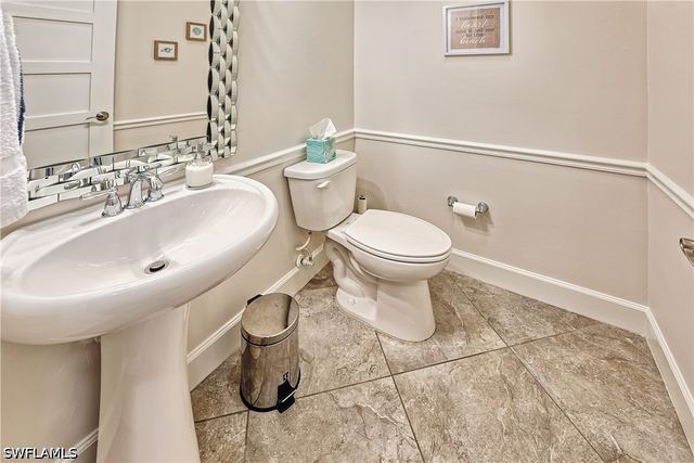 5069 Tortola CT, Naples, FL 34113
