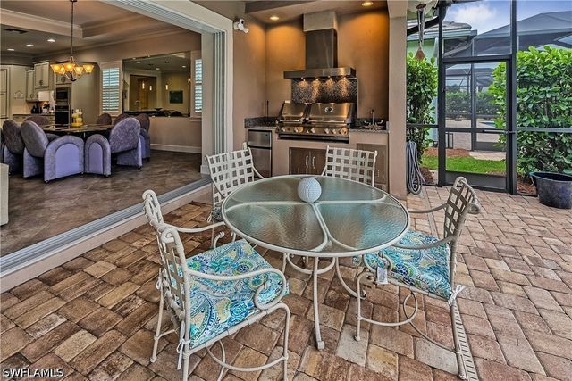 5069 Tortola CT, Naples, FL 34113