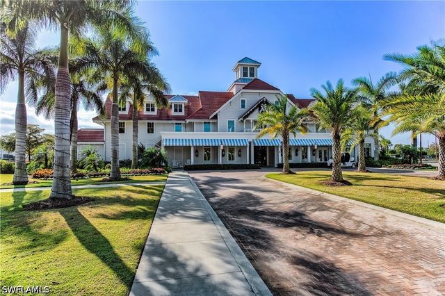 5069 Tortola CT, Naples, FL 34113