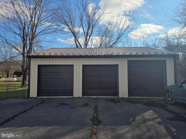 14201 MAPLE LEAF DR SE, Cumberland, MD 21502