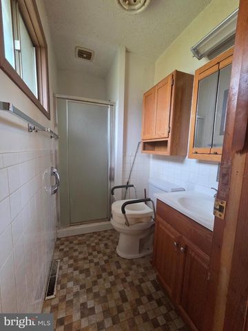 14201 MAPLE LEAF DR SE, Cumberland, MD 21502