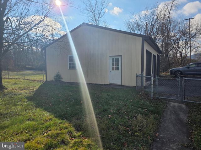 14201 MAPLE LEAF DR SE, Cumberland, MD 21502