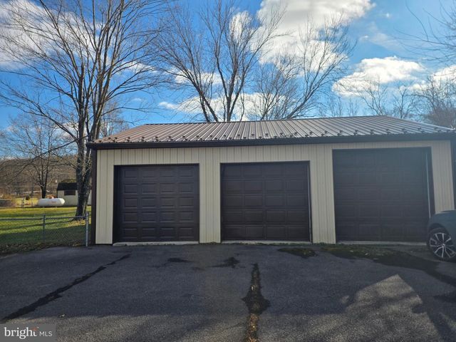 14201 MAPLE LEAF DR SE, Cumberland, MD 21502