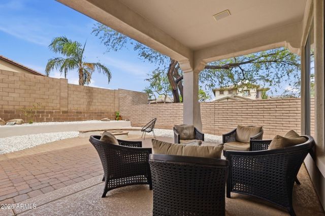 12260 W LONE TREE Trail, Peoria, AZ 85383