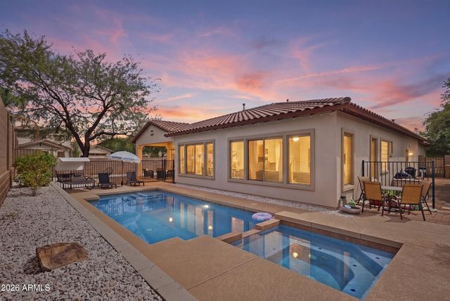 12260 W LONE TREE Trail, Peoria, AZ 85383