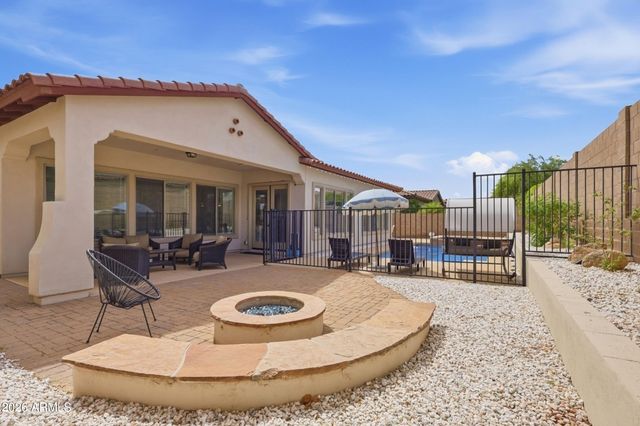 12260 W LONE TREE Trail, Peoria, AZ 85383