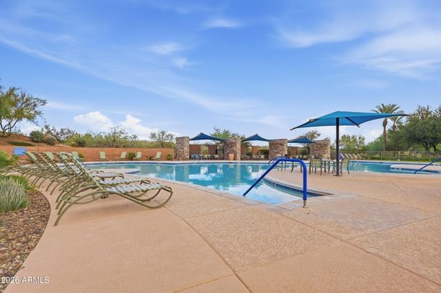 12260 W LONE TREE Trail, Peoria, AZ 85383