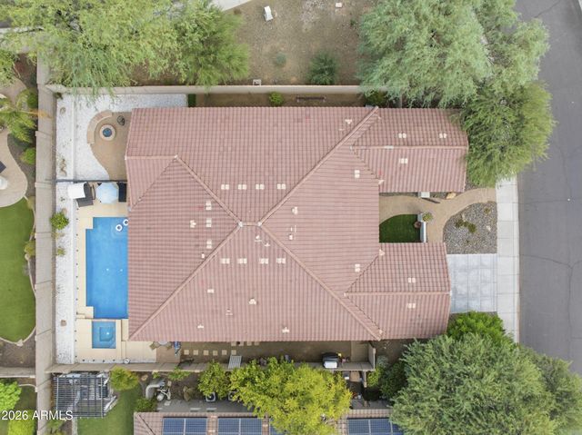 12260 W LONE TREE Trail, Peoria, AZ 85383