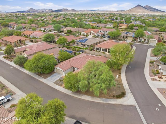 12260 W LONE TREE Trail, Peoria, AZ 85383
