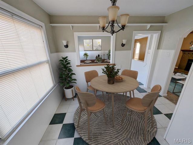 315 S Belt, Belleville, IL 62220