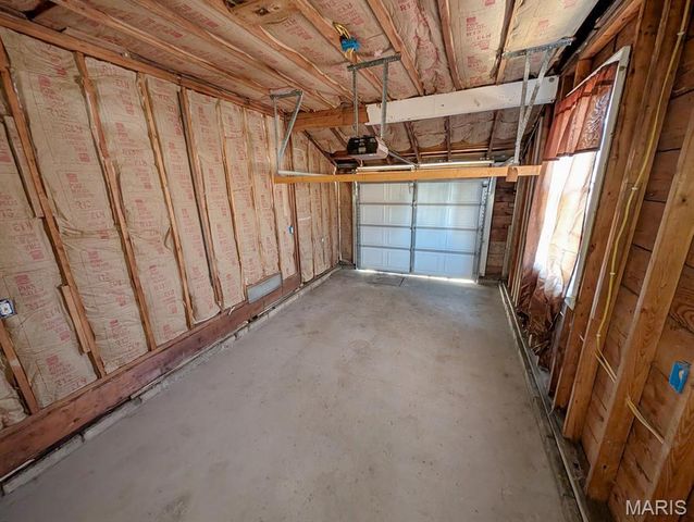 315 S Belt, Belleville, IL 62220