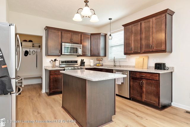 12880 Paradise Drive, Dewitt, MI 48820