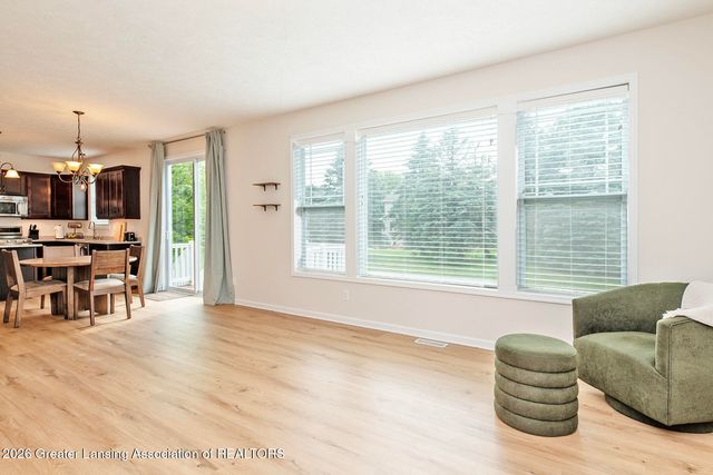 12880 Paradise Drive, Dewitt, MI 48820