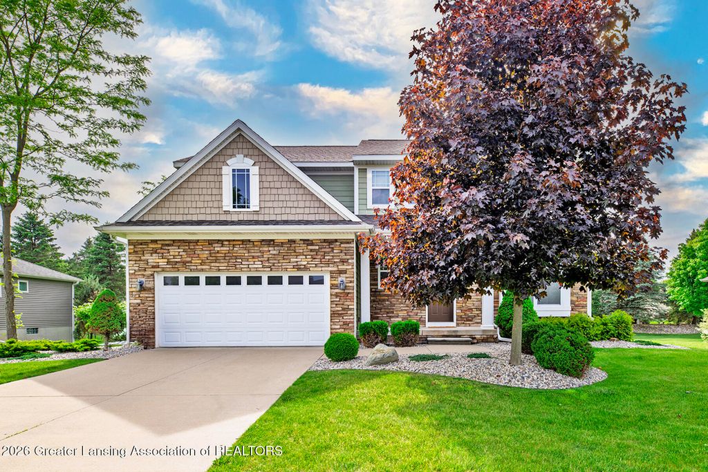12880 Paradise Drive, Dewitt, MI 48820