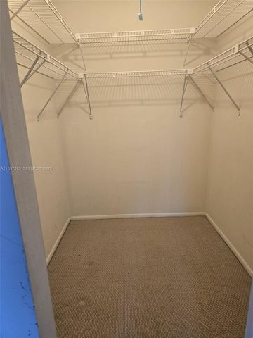 16851 NE 23rd Avenue A212, North Miami Beach, FL 33160