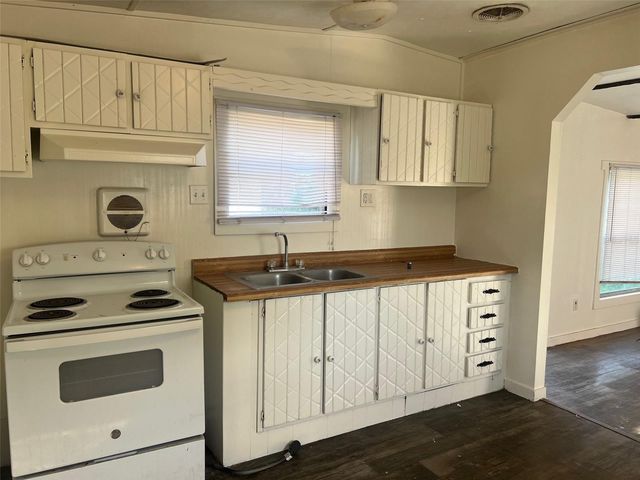 3245 E MAIN STREET 23, Lakeland, FL 33807