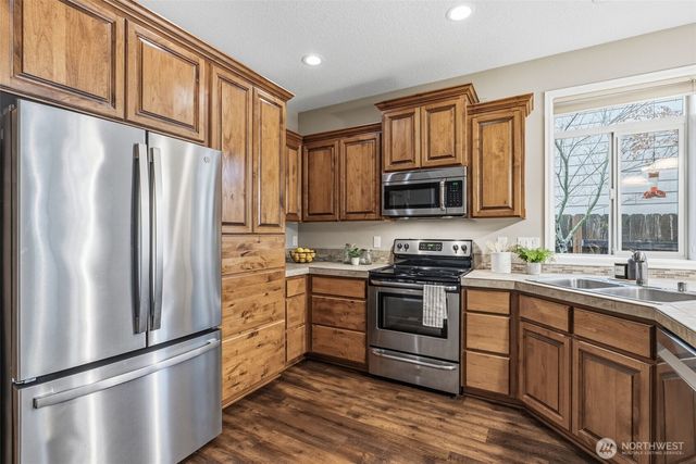 2111 NE 94th Court, Vancouver, WA 98664