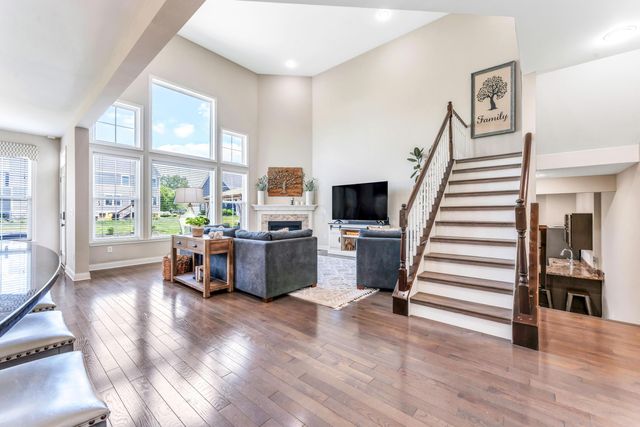 1414 Kenley Place, Sunbury, OH 43074