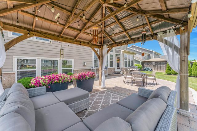 1414 Kenley Place, Sunbury, OH 43074