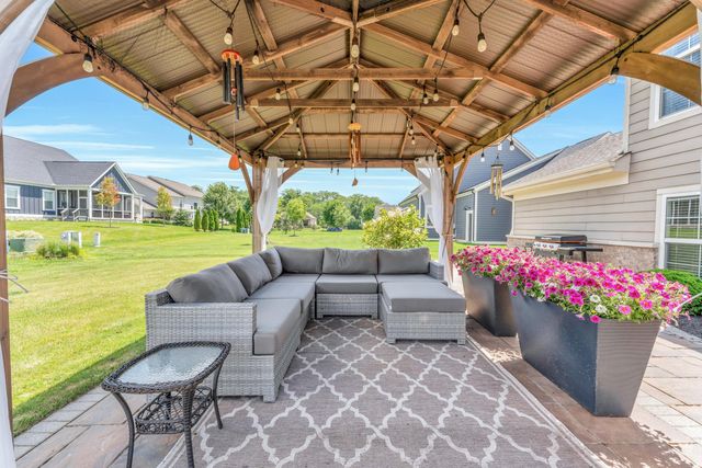 1414 Kenley Place, Sunbury, OH 43074