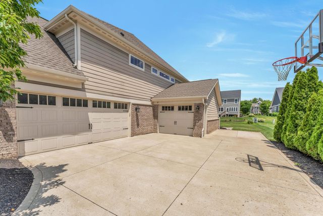 1414 Kenley Place, Sunbury, OH 43074