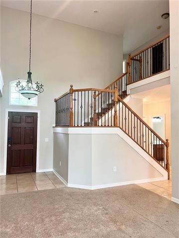 564 S Pierremont Drive, Fayetteville, AR 72701