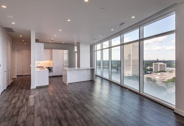 4521 San Felipe Street 1703, Houston, TX 77027