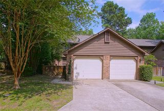 22 E Willowwood Court, The Woodlands, TX 77381