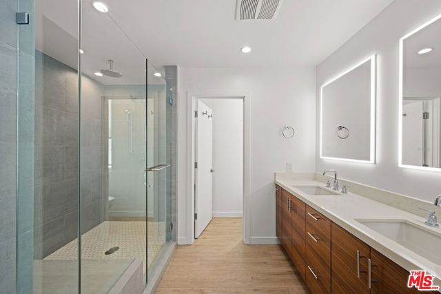 18 Privateer Street 3, Marina Del Rey, CA 90292