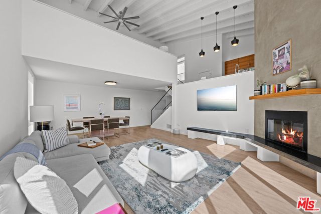 18 Privateer Street 3, Marina Del Rey, CA 90292