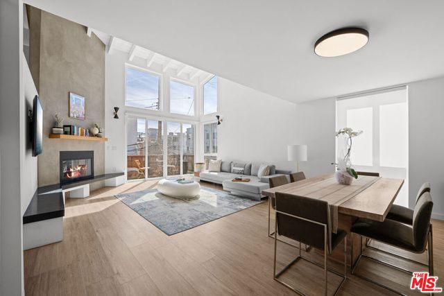 18 Privateer Street 3, Marina Del Rey, CA 90292