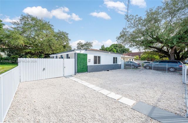 5505 NW 5th Ct 5507, Miami, FL 33127