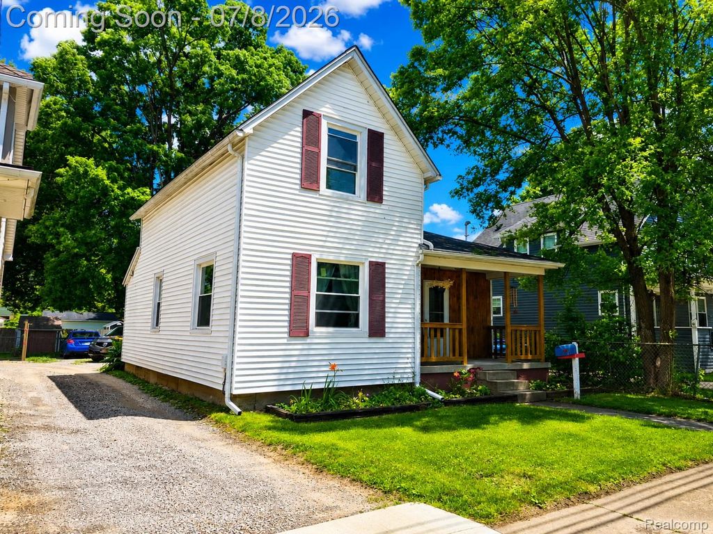 604 N Oak Street, Durand, MI 48429
