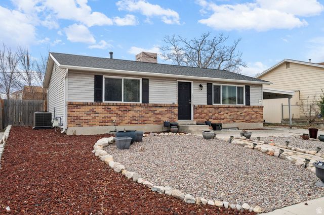 7883 W GLENWOOD AVE, Magna, UT 84044