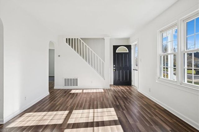 526 Birmingham AVE, Norfolk, VA 23505