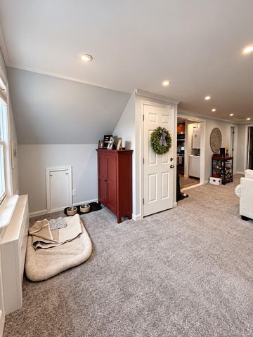 537 E Park Avenue Upper, Long Beach, NY 11561