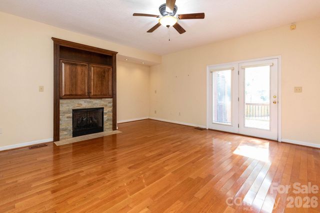 2507 Ashley Court, Belmont, NC 28012