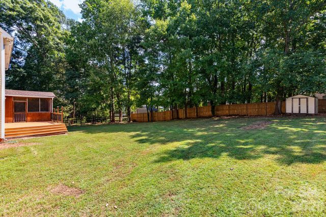 2507 Ashley Court, Belmont, NC 28012