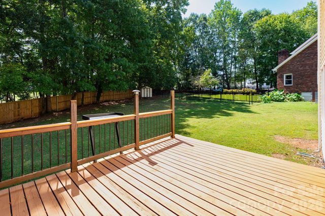 2507 Ashley Court, Belmont, NC 28012
