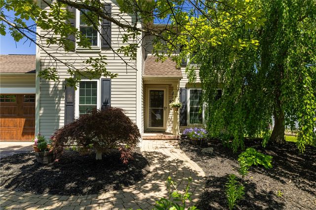 629 Cranberry Lane, Walworth, NY 14502