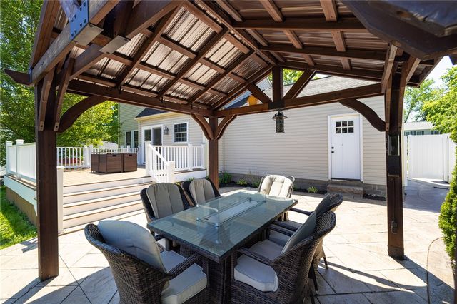 629 Cranberry Lane, Walworth, NY 14502