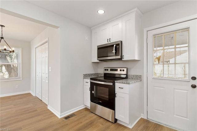 929 17 ST, Newport News, VA 23607