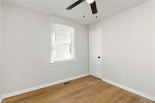 929 17 ST, Newport News, VA 23607