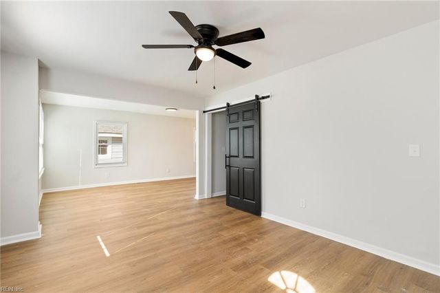 929 17 ST, Newport News, VA 23607
