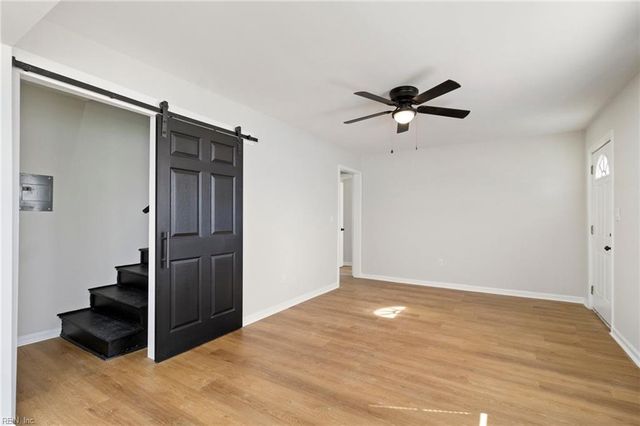 929 17 ST, Newport News, VA 23607